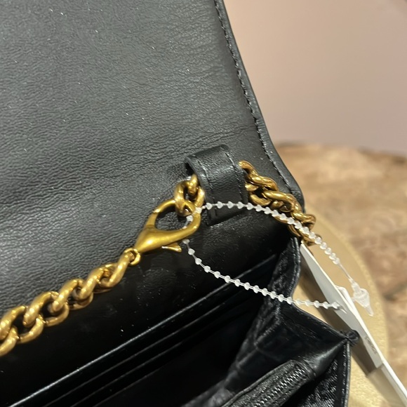 Kurt Geiger London Kensington Quilted Leather Chain Wallet - Picture 9 of 13